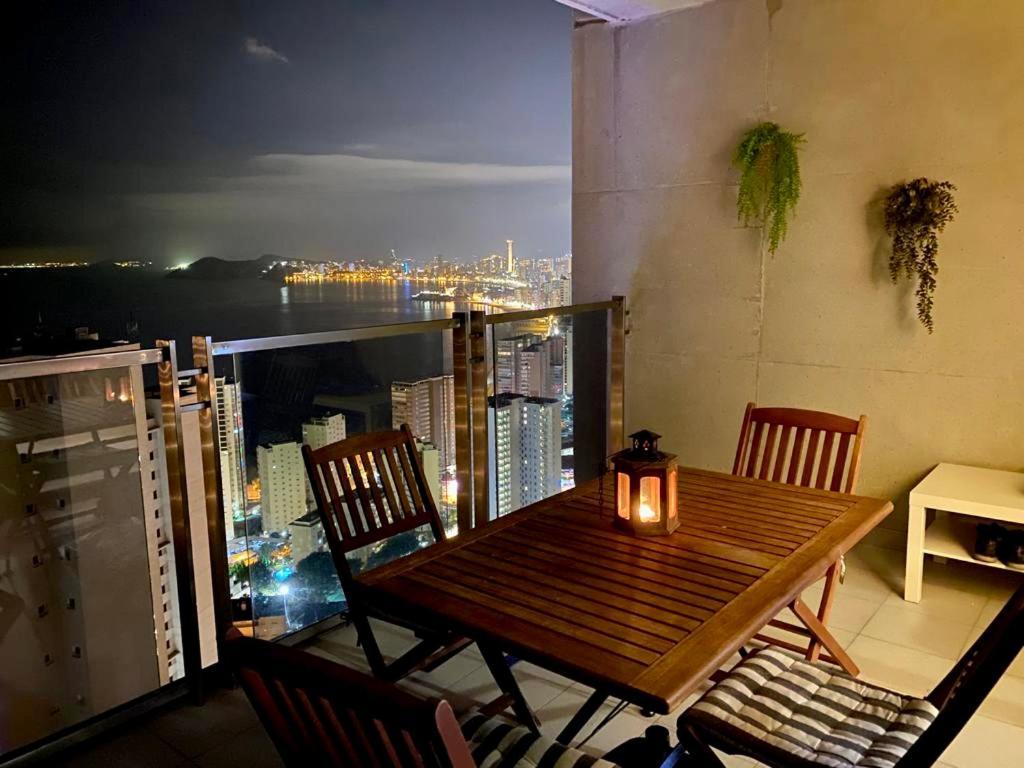 Lujoso Apartamento Con Vistas Al Mar En Mirador Del Mediterraneo By Gestaltur Benidorm Exteriör bild